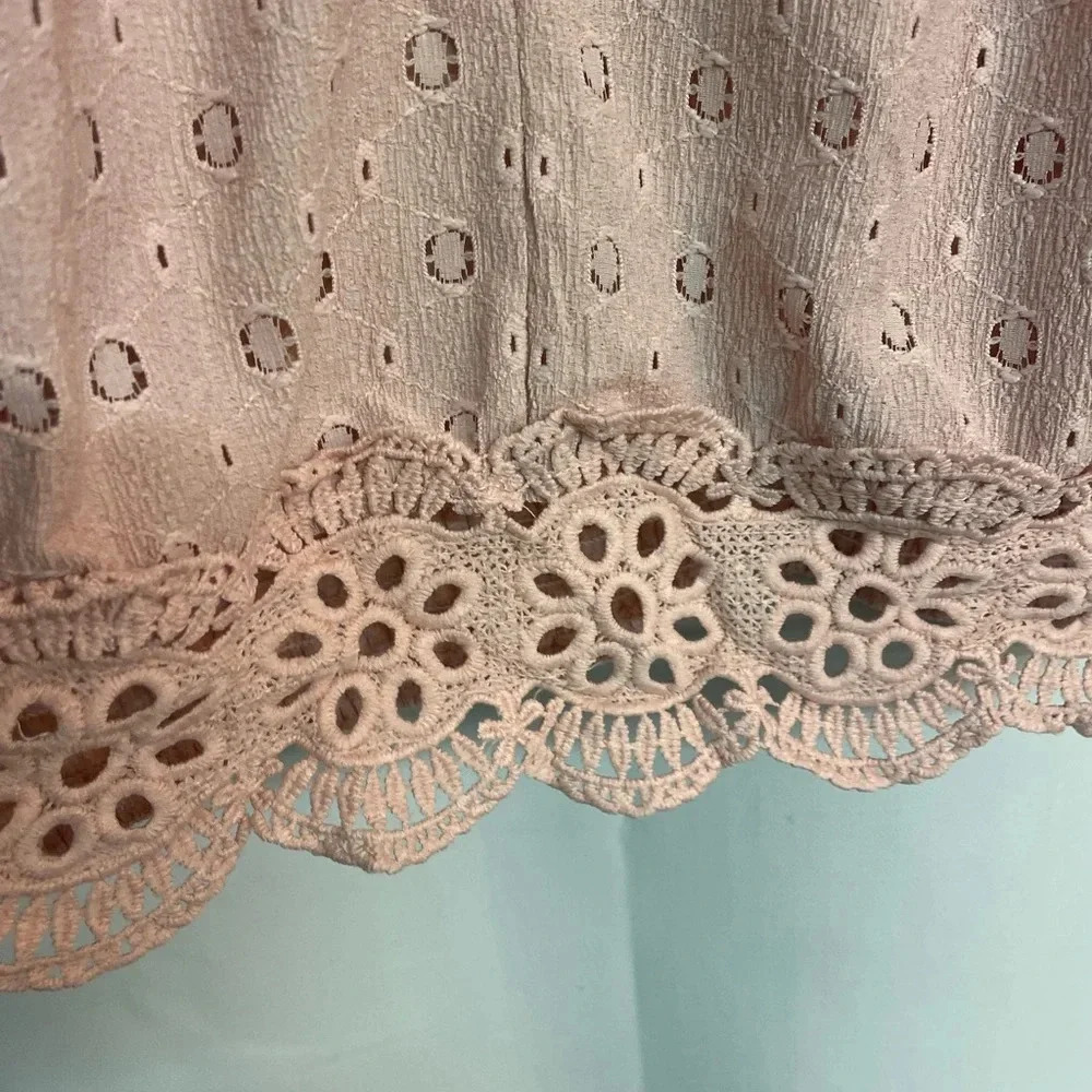 Suzanne Betro women’s pink eyelet trim blouse size large - Picture 3 of 7
